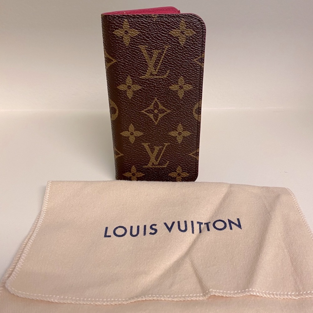 Authentic Louis Vuitton iPhone Case with Dust Bag